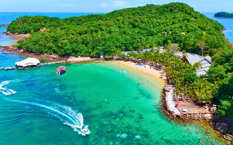 Phu Quoc Island Travel: A Paradise for Relaxation and Marine Activities