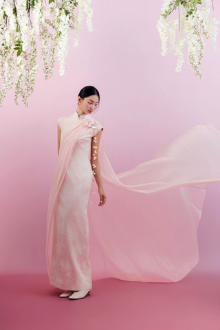 Đầm Sắc Sương