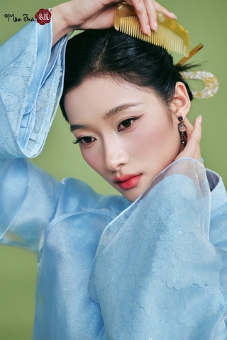 Áo dài Băng Tịnh