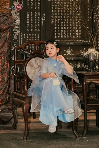 Áo dài Tiểu Thiên Ngọc