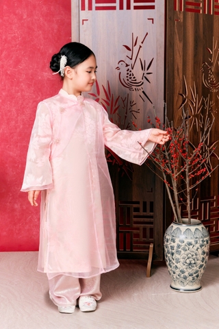 Áo dài Vũ Hoa Nhi