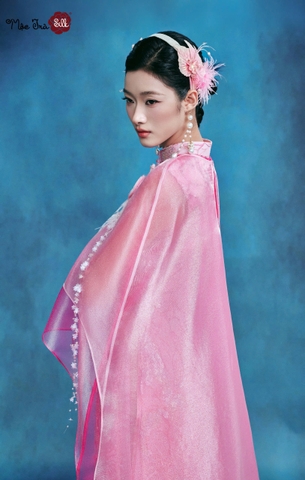 Áo dài Hồng Dao Nhã