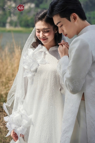 Áo dài Nguyệt Hoa