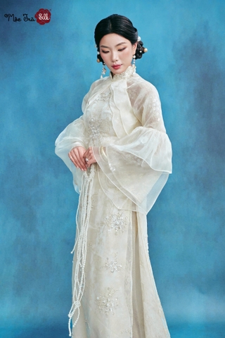 Áo dài Ngọc Hàm Sương