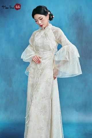 Áo dài Ngọc Hàm Sương