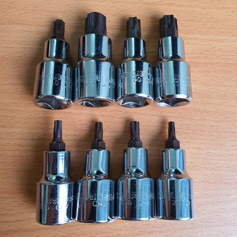 Bộ tuýp đầu sao hệ 1/2 inch 6 cánh 8 chi tiết từ T20 -T60 hãng Kouritsu nhập khẩu