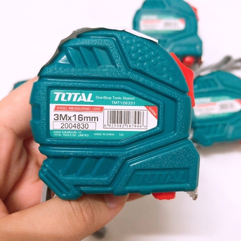 Thước cuộn nên vàng dài 3m, bản rộng 16mm TOTAL TMT126331, co giãn tốt, lò xo đàn hồi