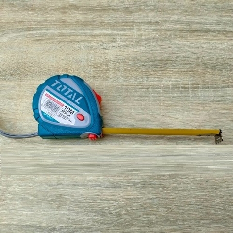 Thước kéo thép nền vàng dài 10m, rộng 25mm TOTAL TMT126101