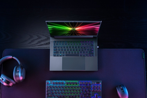 Razer Blade 14 (2024)