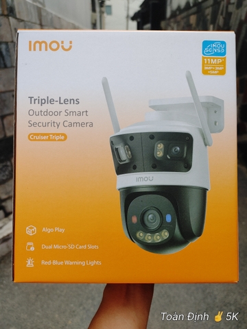 2 Khe thẻ nhớ... Camera Wi-Fi 11MP IMOU S7UP (Cruiser Z 3MP + 3MP + 5MP I 3 mắt 3 khung hình | Thùng 12c | 2 khe thẻ nhớ 512GB)
