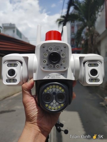 YOOSEE F60JD-28MPX-ZOOM-12X  - Camera Wi-Fi 4 mắt 3 khung hình | Tông màu TRẮNG | Tích hợp đèn báo động đỏ, chống trộm | Hộp Carton dày 3 lớp | Bảo hành 12 tháng | Thùng 12c