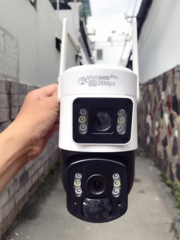 Camera sim 4G YOO.SEE Q46D-4G năng lượng mặt trời, với 2 mắt độc lập (Sẵn pin NLMT, chân đế linh hoạt, xoay 360 độ , đàm thoại, có màu, thùng 12 hộp)