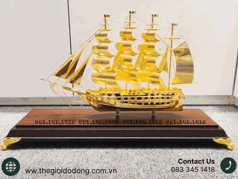 Mô Hình Thuyền Buồm Mạ Vàng 24k