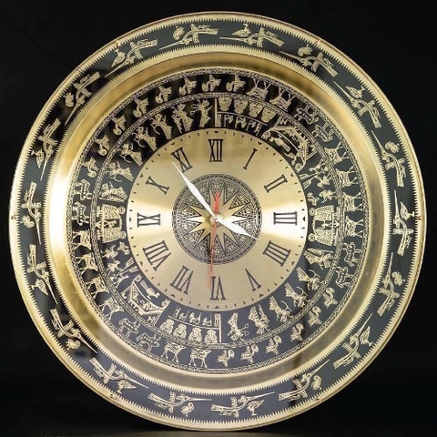 Đồng hồ hoa văn trống đồng và bản đồ Việt Nam