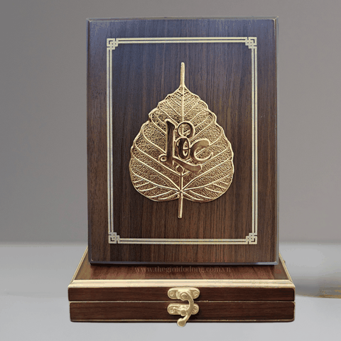 Tranh lá bồ đề chữ Lộc mạ vàng – Quà tặng phong thủy tài lộc sang trọng