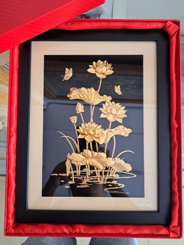 Tranh Mạ Vàng Hoa Sen – Quà Tặng Đối Tác, Sếp – 27x34