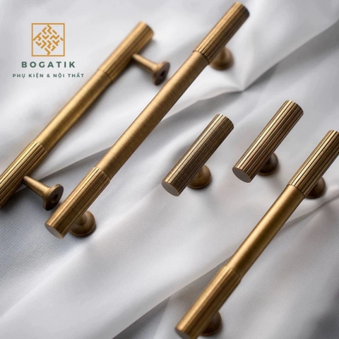 Tay nắm tủ ĐỒNG THAU, tay nắm cửa tủ bếp, tủ quần áo cao cấp, hàng có sẵn DT810