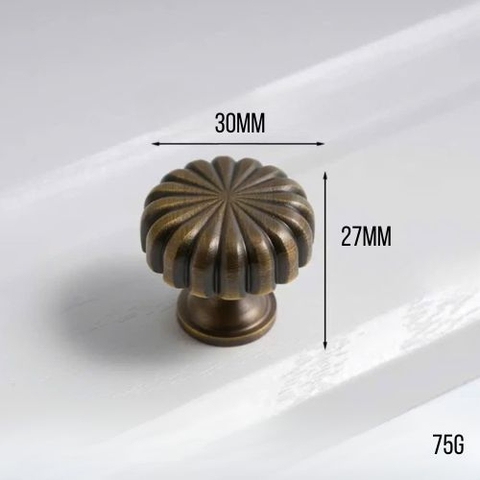 Tay nắm tủ quần áo, tay nắm tủ bếp đồng thau TIKO màu đồng antique, phong cách vintage sang trọng