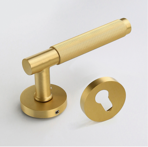 Khóa cửa phân thể chất liệu đồng thau DT701
