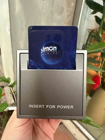 Module Công tắc thẻ từ 20A màu xám Simon I7 70E601-61 lắp đế vuông