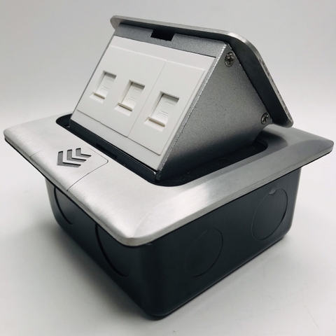 Module Ổ cắm âm sàn gồm 3 ổ mạng (Cat6) màu Bạc Simon SEF5888