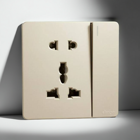 Module Ổ cắm 3 chấu đa năng và 2 chấu kèm công tắc màu sâm panh Simon S6 581080-46 đế vuông