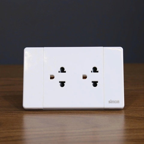 K9 - Bộ ổ cắm đôi 3 chấu thường Simon  594201 màu trắng