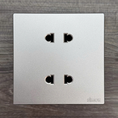 Bộ Ổ Cắm Đôi 2 Chấu Màu Sâm Panh Simon S6 581072-46