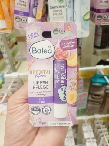 Son dưỡng môi Balea (Hương mận và sung)