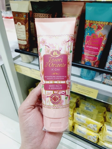 Sữa tắm Terosi Ikigai (Hoa anh đào và nước gạo)_250ml