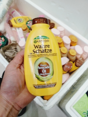 Dầu gội Garnier (tinh chất bơ)_300ml