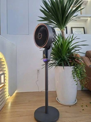 Quạt thông minh thế hệ mới Kosmen màu trắng, đen.