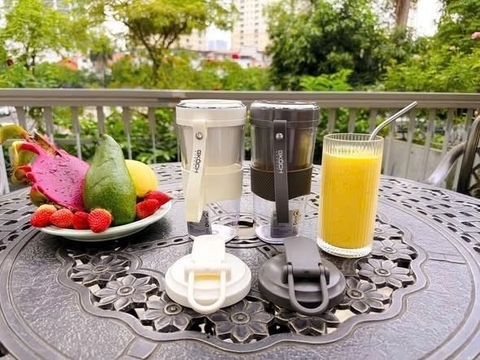 🥤 MÁY XAY SINH TỐ CẦM TAY GKÖCH B32 màu ghi xám