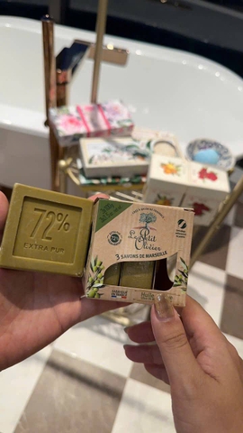 Hộp 3 bánh xà phòng Marseille chiết xuất dầu ô liu Le Petit Olivier Pháp 300g