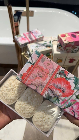 Hộp 3 bánh xà bông hương hoa anh túc (Papavero / Poppy) đến từ thương hiệu thủ công cao cấp Saponificio Artigianale Fiorentino của Ý(3×125g)