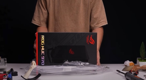 ASUS ROG NUC 970 Mini PC 50 củ có gì?