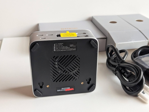 Mini PC GMK NUCBOX G10 R5 3500U