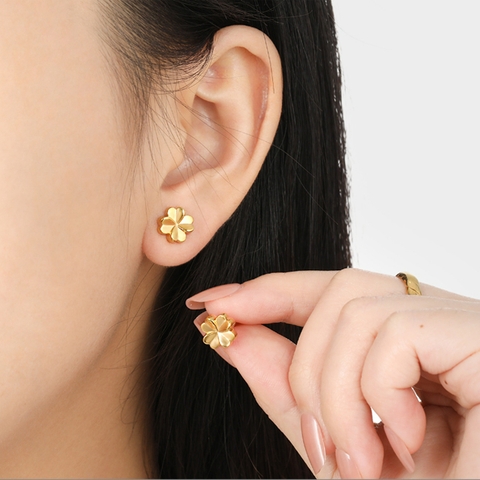 Bông tai Titan  - TB241 - cỏ 4 lá may mắn đít vặn tròn