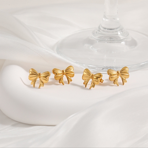 Bông tai Titan - TB252 - hình chiếc nơ