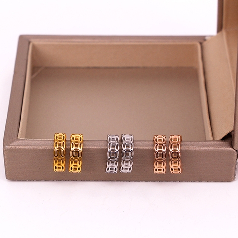 Bông tai Titan - TB279 - kim tiền