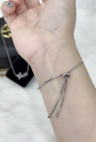 Set trang sức Titan - TM040 - biểu tượng cánh hoa LV