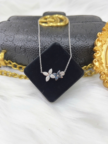 Set trang sức Titan - TM040 - biểu tượng cánh hoa LV