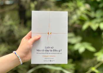 Làm cách nào chúng ta tìm được cái “nút” để chạm vào lịch sử ngay hôm nay?