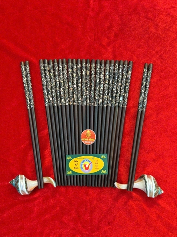 Đũa gỗ trắc khảm cẩm quy kỹ