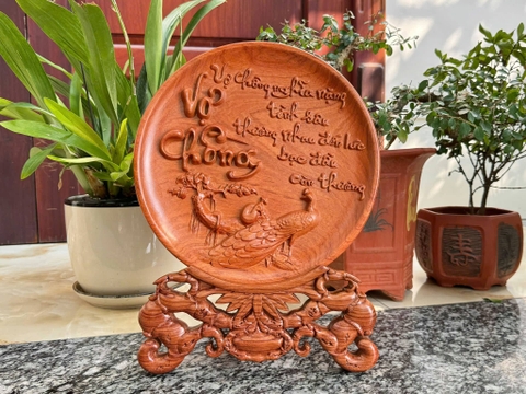 Đĩa Gỗ Trang Trí Vợ Chồng