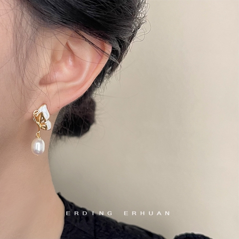 Bông tai ngọc trai cánh bướm chuôi bạc 925 2500004