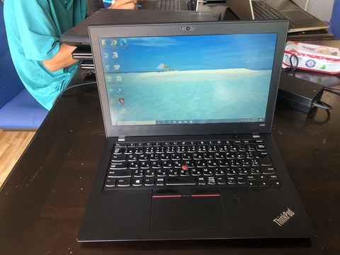Laptop Lenovo Cũ 19inch ( đen)