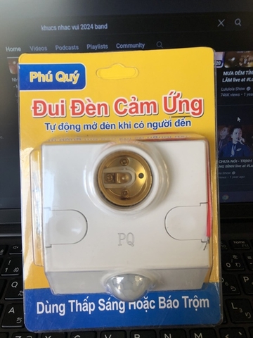 Đuôi đèn cảm ứng