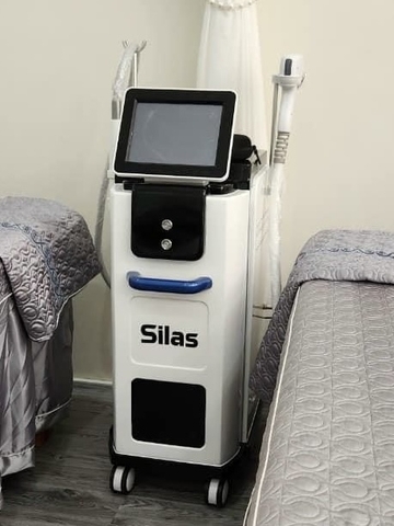 Máy triệt lông và laser Silas