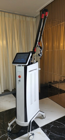 Máy laser CO2 Fractional LASEROPTECH